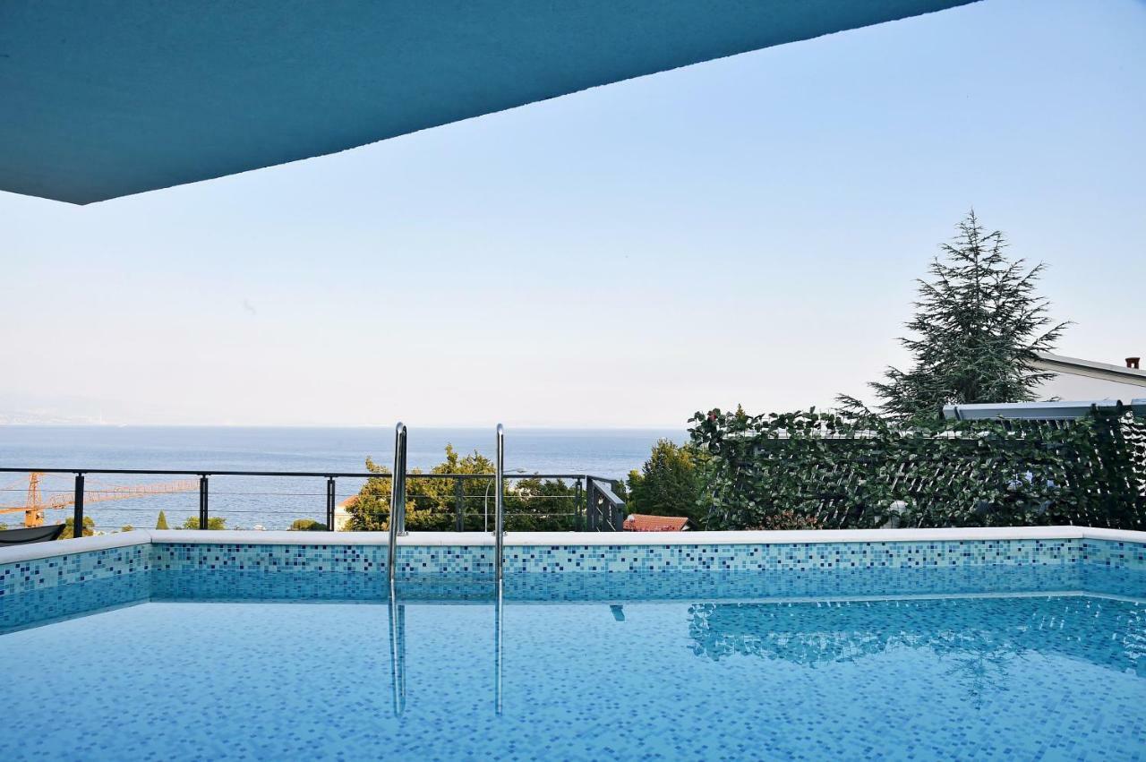 In Ziza, Rooftop Swimming Pool 公寓